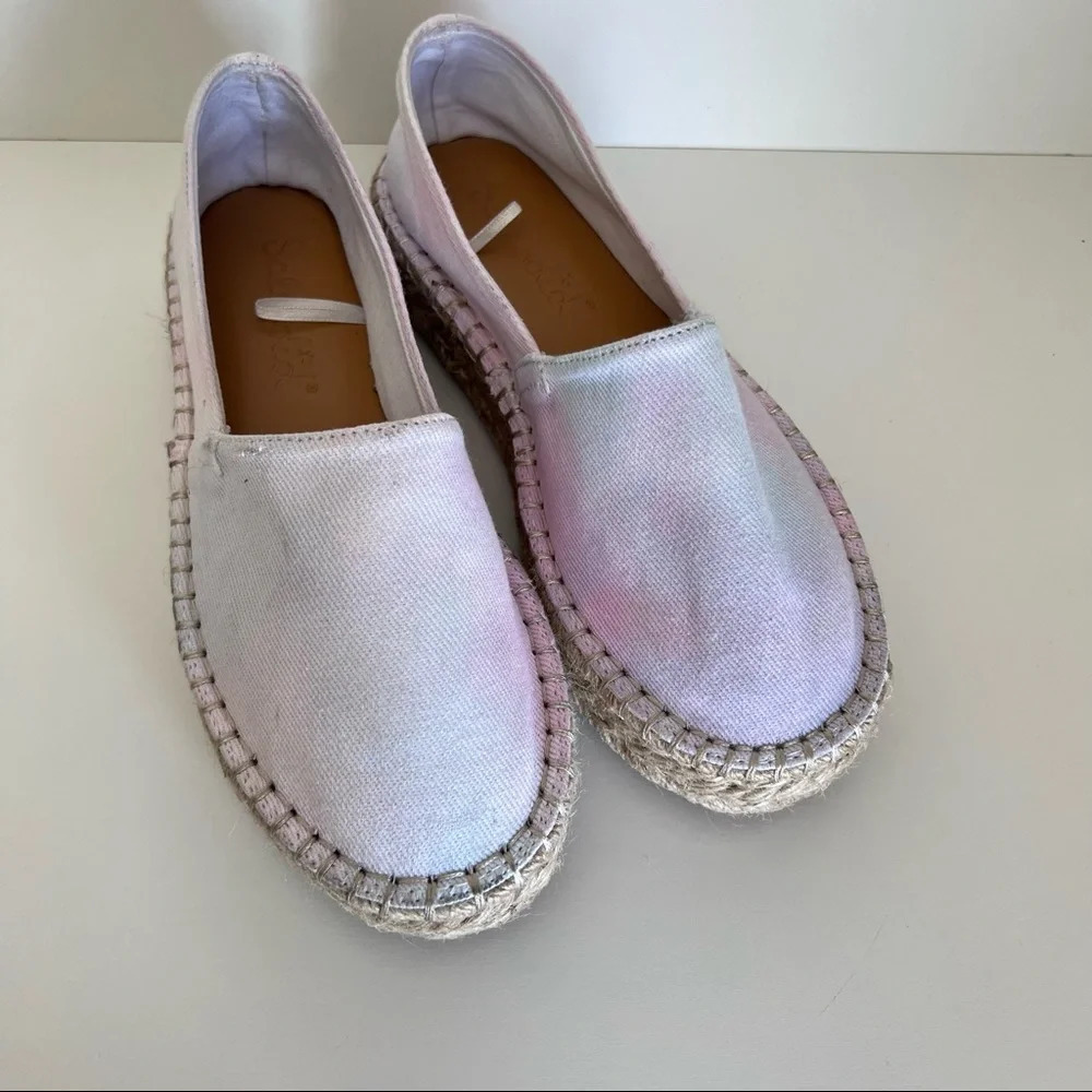 Splendid Women's Laney Tie Dye Espadrilles Slip-On Flats